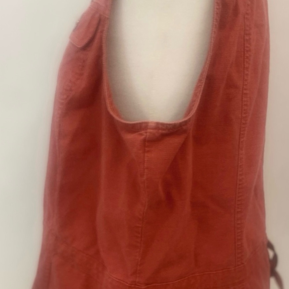 Rust Sleeveless Vest with Pockets - Picture 9 of 11